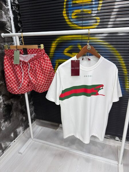 Apparel — TGZGpZcM4VvH