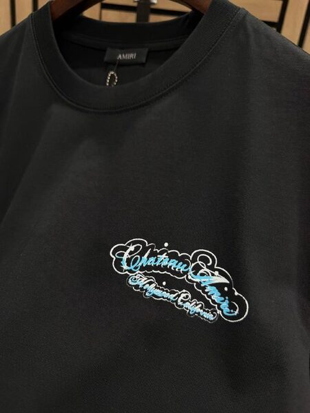 Apparel — TGZOXLOt0l0O view 3