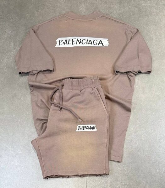 Apparel — TGZPHm5Obg9K view 5