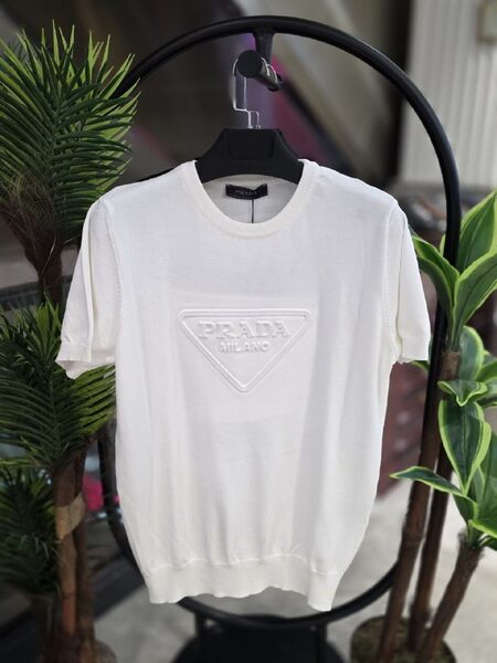 Apparel — TGZPj0Y4s8_a