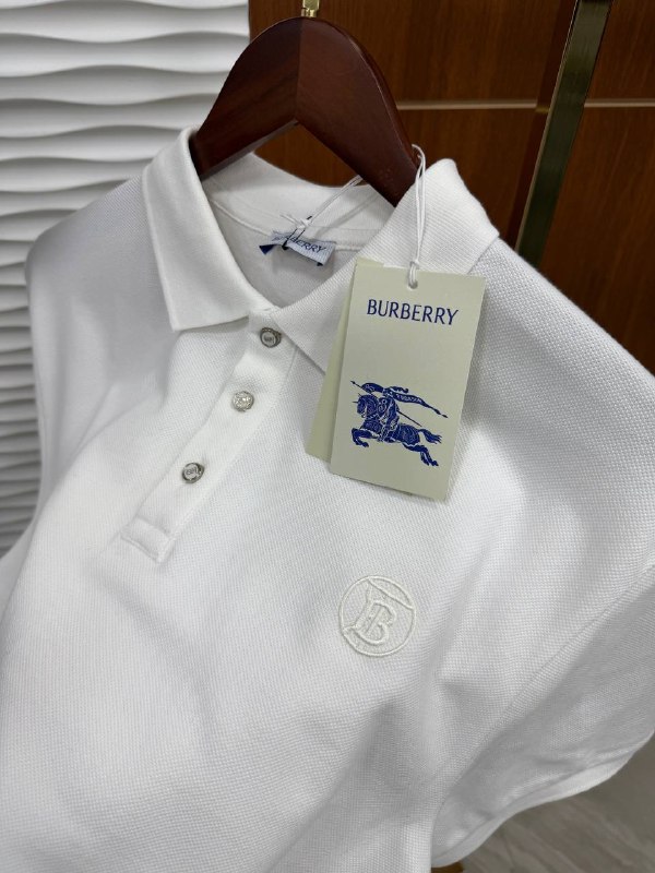 Apparel — TGZPr9utSkPY view