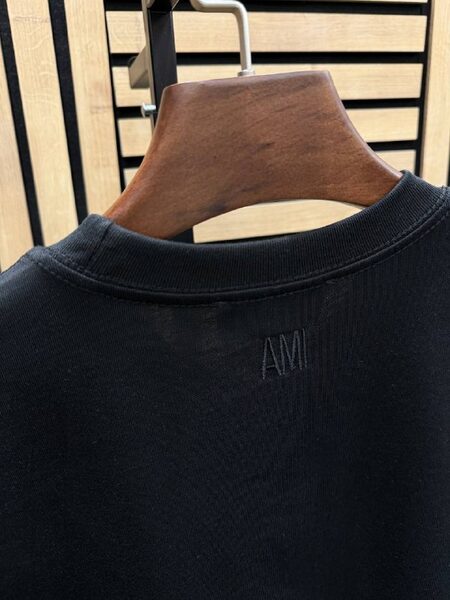 Apparel — TGZQpk-rAd-F view 3