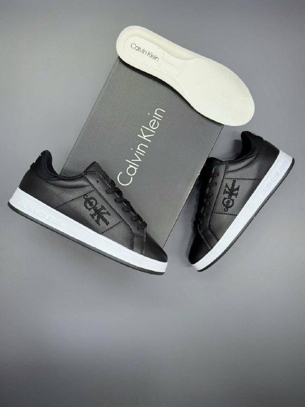 Men's Sneakers — TGZRUO93m3xN view