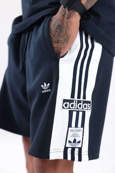 Apparel — TGZRbZIWTNb8 view 4