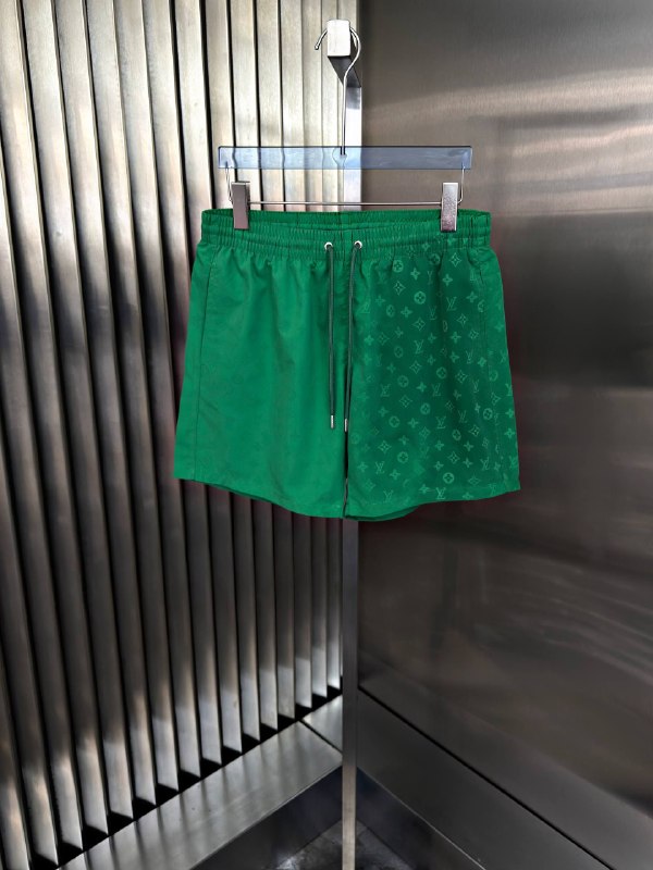 Apparel — TGZaT8TGmVq5