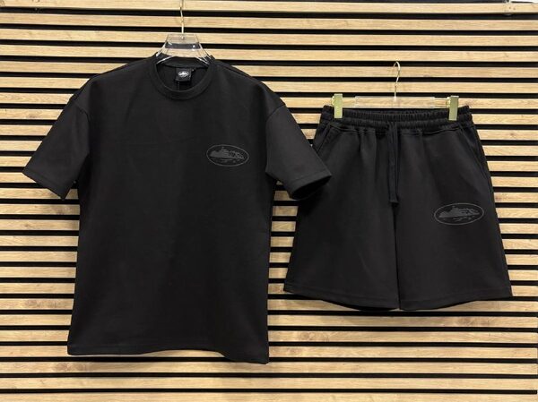 Apparel — TGZdMrwC0fmp view 5
