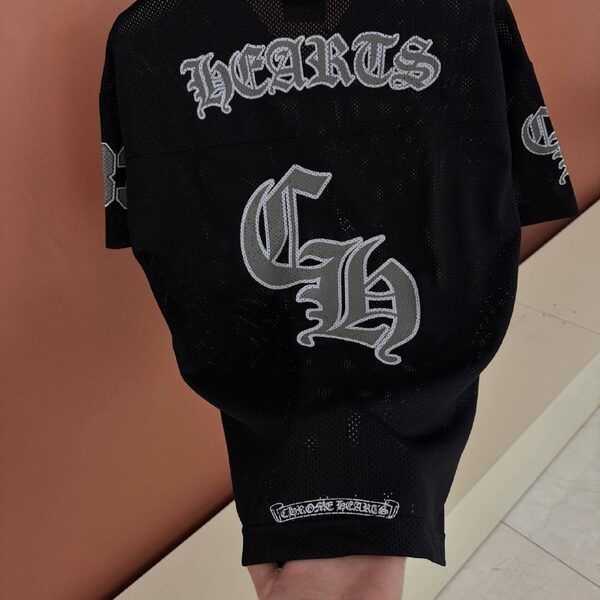 Apparel — TGZeEhHAQC8Z view 7