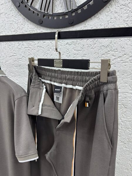 Apparel — TGZhTMWknalM