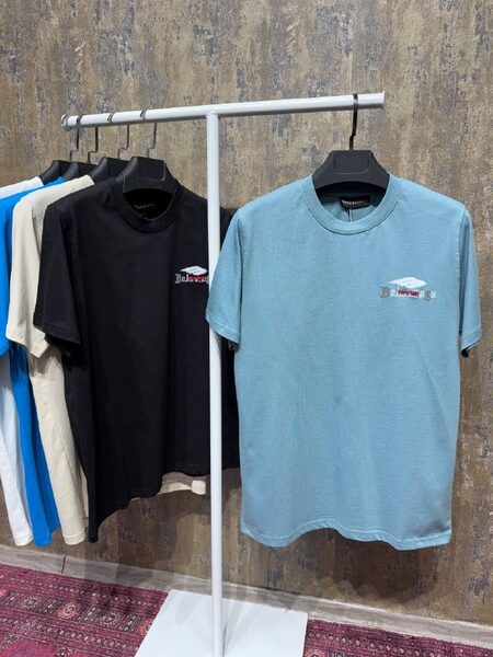 Apparel — TGZhp41GWF2f view 3