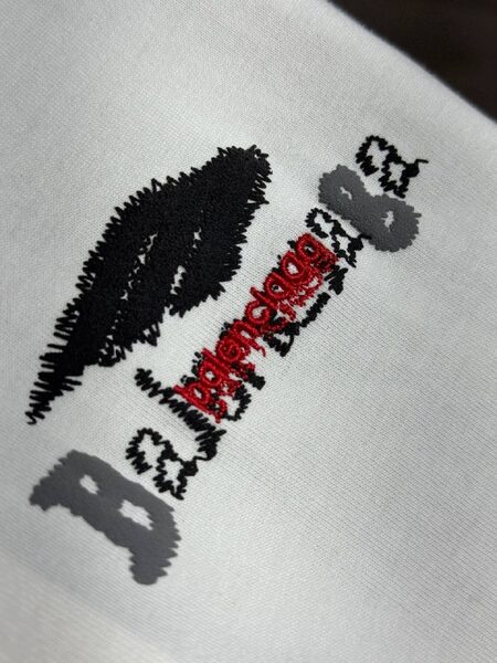 Apparel — TGZhp41GWF2f view 8