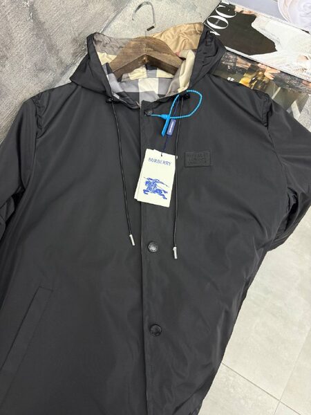 Apparel — TGZoFG92WfxM