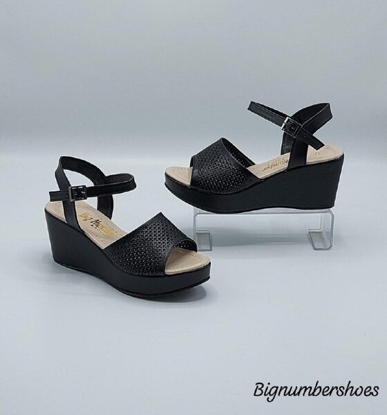 Women's Shoes — TGa4ooMju9N8 view 2
