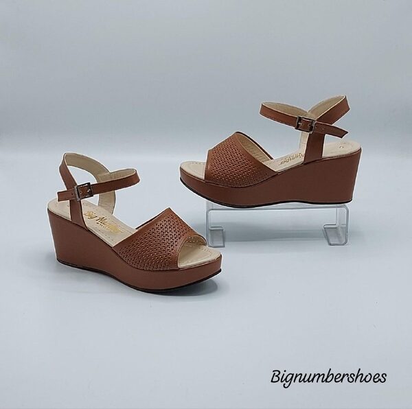 Women's Shoes — TGa4ooMju9N8 view 4