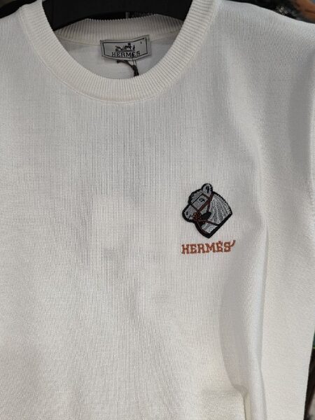 Apparel — TGa8iohDpig4 view 4