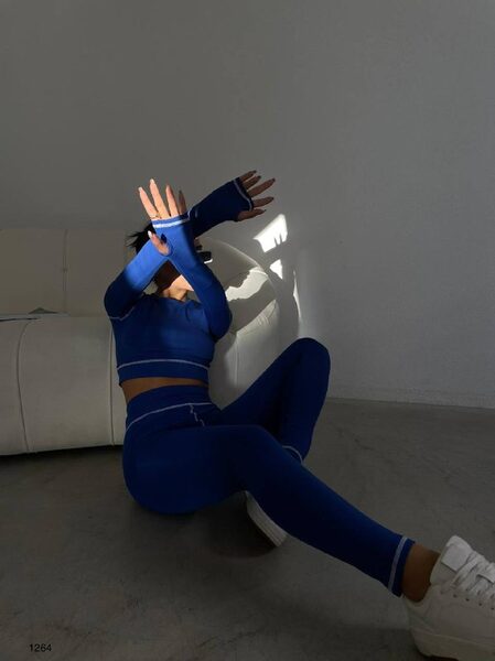 Apparel — TGaF8WpDXh_D view 3