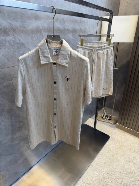 Apparel — TGaIKxs3ox3W view 3