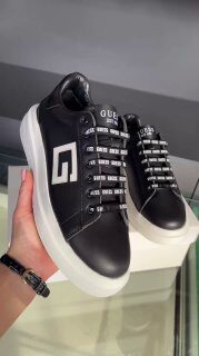 Men's Sneakers — TGaI_NpYS5qd view 3