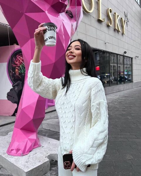 Apparel — TGaMf6oh6xP8
