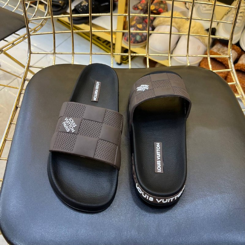 Men's Sneakers — TGaOHlBi_3KO view