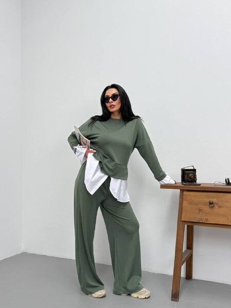 Apparel — TGaPl74CD0ru view 4