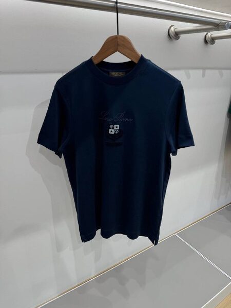 Apparel — TGaVLxZGbMXr view 3