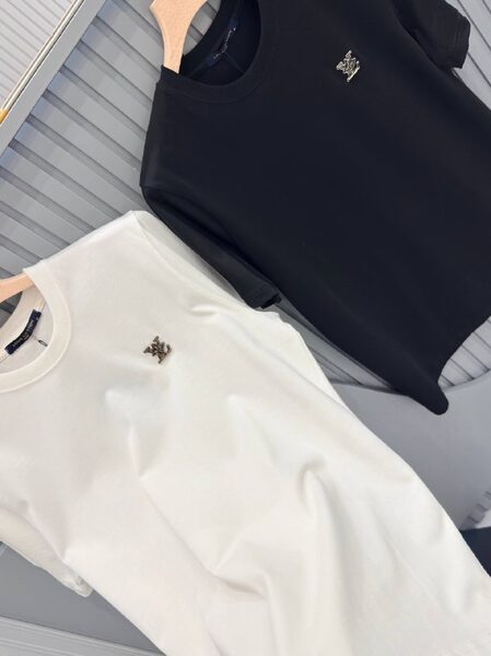 Apparel — TGabiweQSZSa view 3