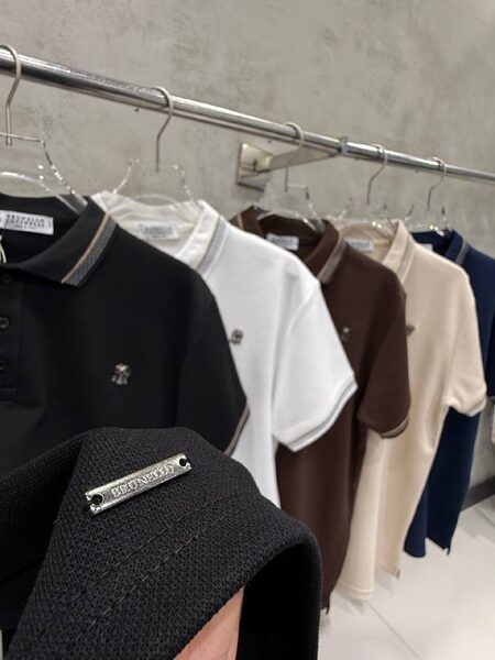 Apparel — TGagwl1uNaIJ