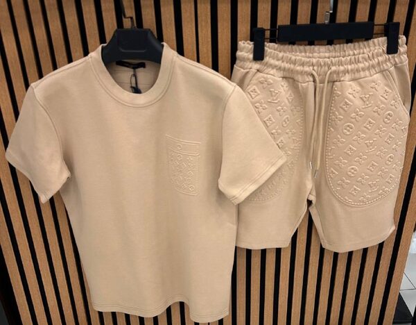 Apparel — TGahSkg-0L3U view 5