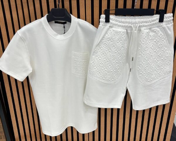 Apparel — TGahSkg-0L3U view 6