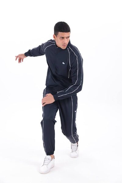 Apparel — TGb5oFClHooG view 6
