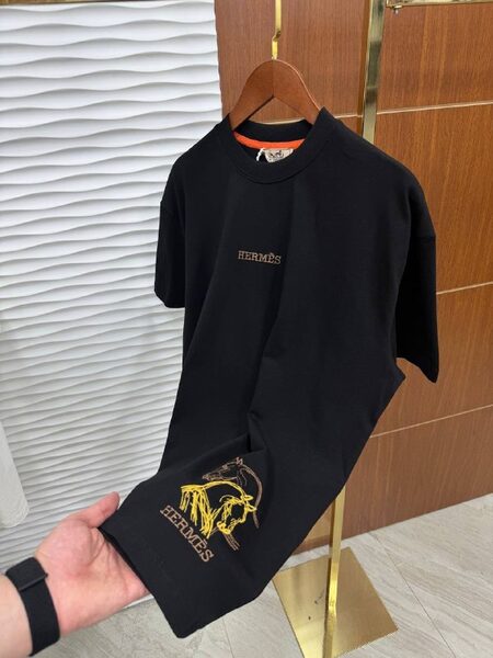 Apparel — TGb62YWTKGhi view 2
