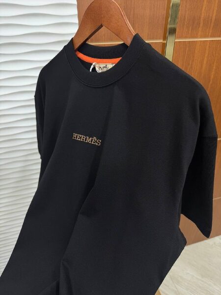 Apparel — TGb62YWTKGhi view 3