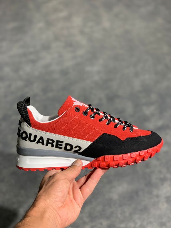Men's Sneakers — TGbAiVCJaXbA
