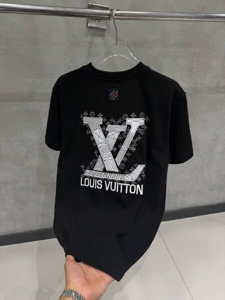 Apparel — TGbCxavyGNsG view 4