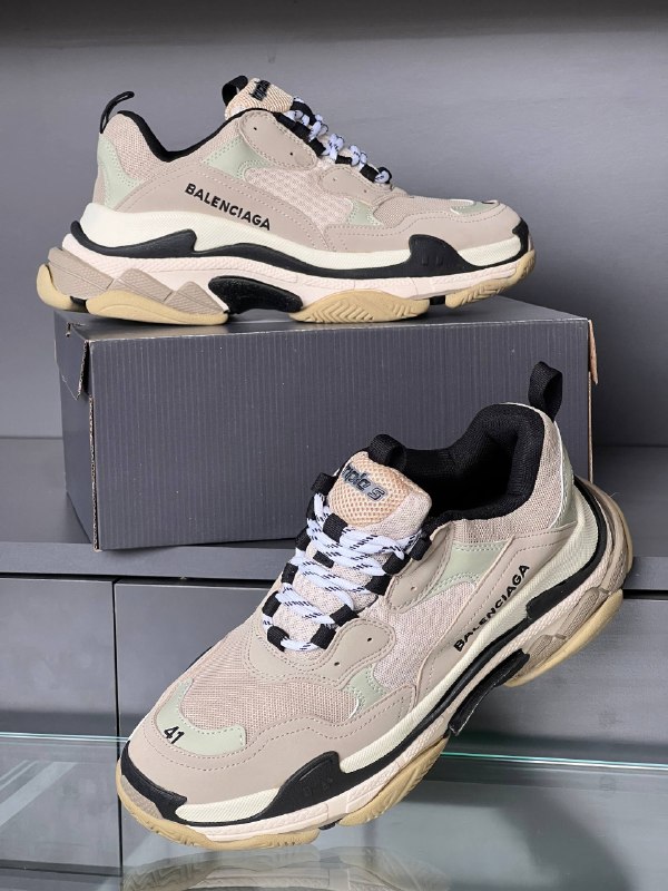Men's Sneakers — TGbEO9rAjKhM view