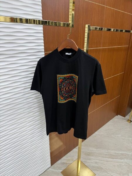 Apparel — TGbKZdKLet0a