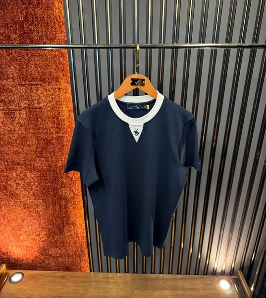 Apparel — TGbLqAhF-j4K view 2