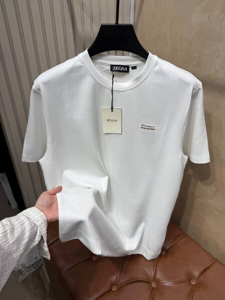 Apparel — TGbNHXTzEXkx view 4