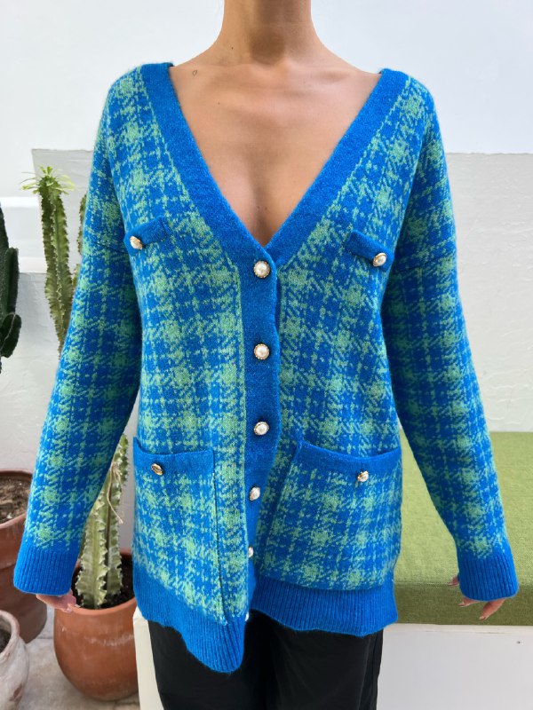 Apparel — TGbZ9aTAIarJ view