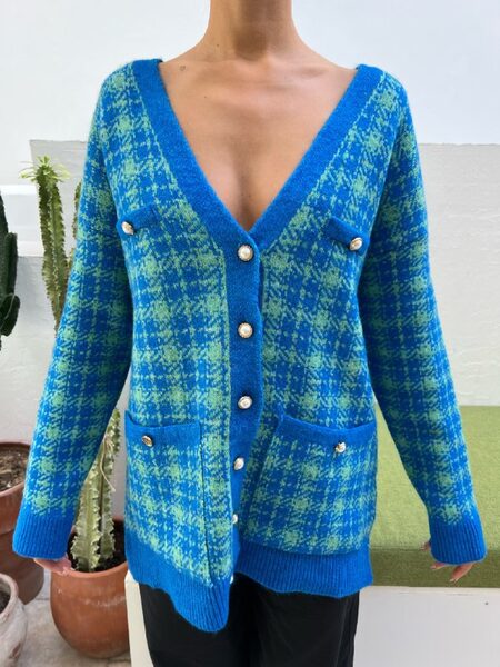 Apparel — TGbZ9aTAIarJ view 3