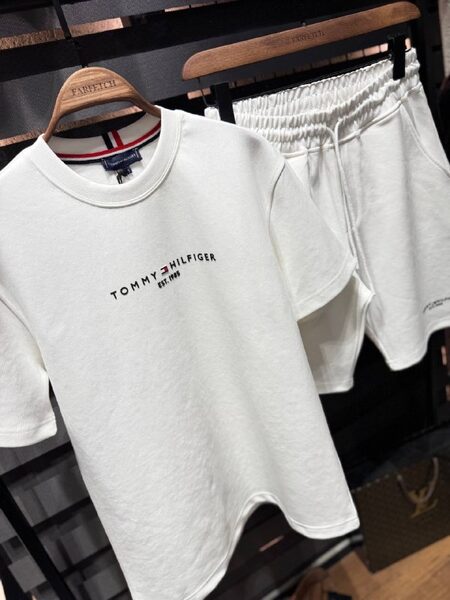 Apparel — TGbeDPG8hFxH