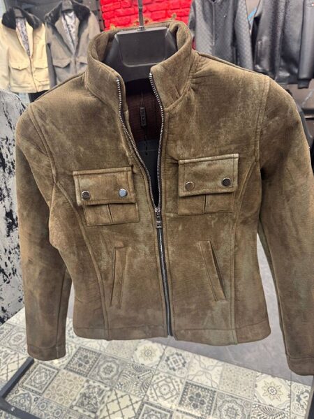 Apparel — TGbmitbewndA view 8