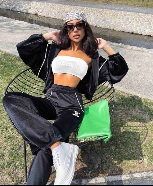 Apparel — TGbrLJoeq_mF