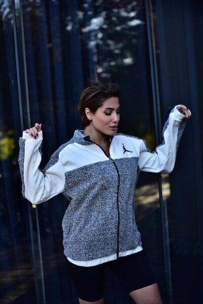 Apparel — TGc-8pVLsexS view 2