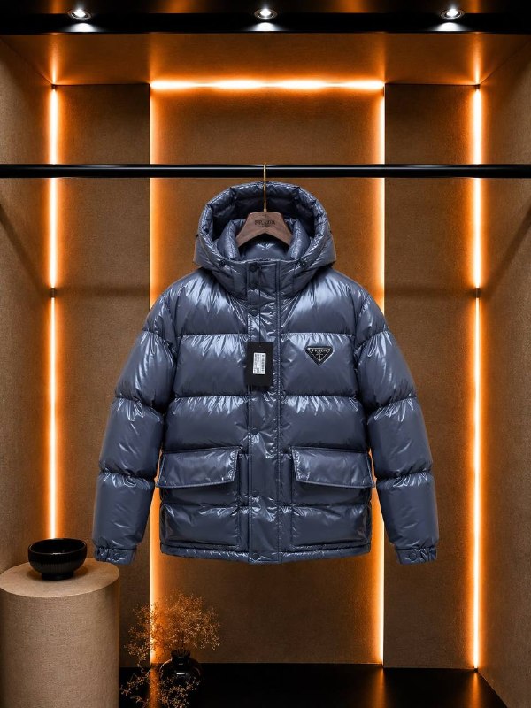 Apparel — TGc5A2UqYaau