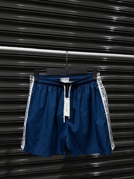 Apparel — TGc7fTen_b9r