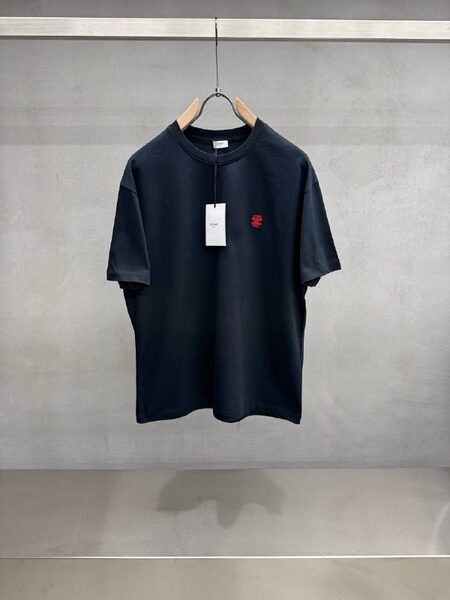 Apparel — TGcIAQ1zAej0 view 8