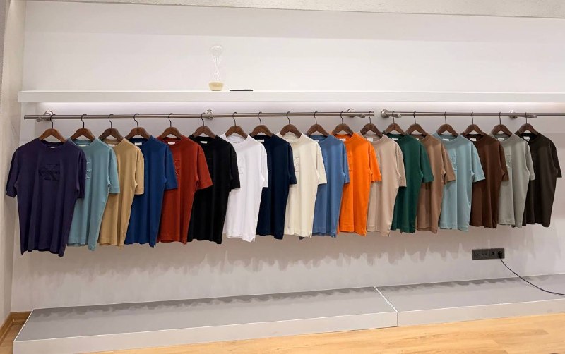 Apparel — TGcJCKdUDk9J