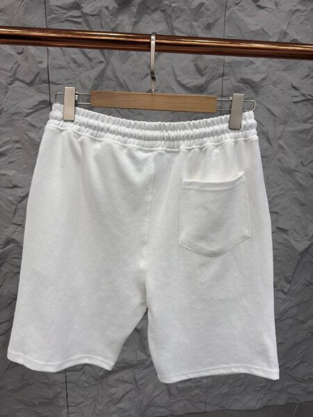 Apparel — TGcOY775yHro view 4