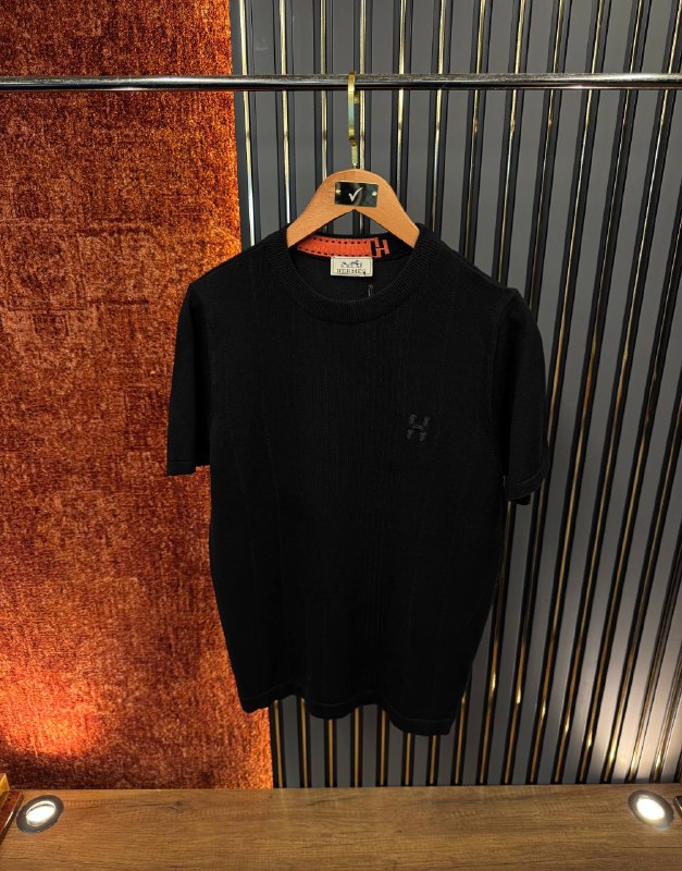 Apparel — TGcPcIGqydeZ